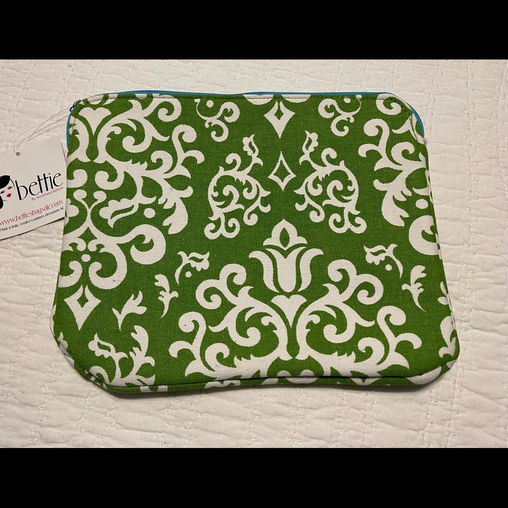 Padded IPad Sleeve